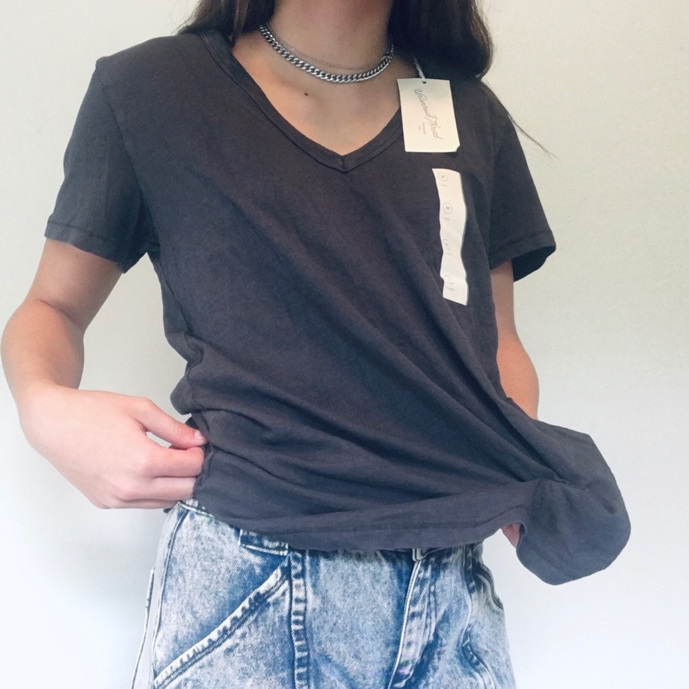 Universal Thread women’s gray M T-shirt